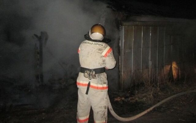 Мужчина погиб при пожаре на даче в Воронеже Мужчина погиб при пожаре на даче в Воронеже - Обозреватель.Врн, 18.05.2025