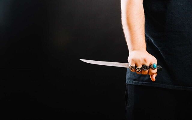 В покушении на убийство сожителя матери обвинили 19-летнего воронежца - Обозреватель.Врн, 14.07.2025