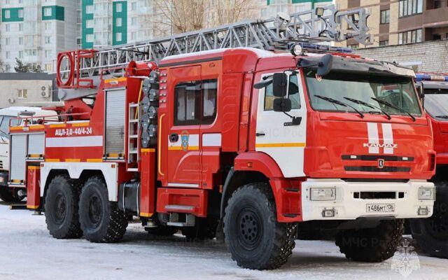 Трехэтажное кафе загорелось во время опасности атаки БПЛА в воронежском райцентре - Обозреватель.Врн, 02.08.2025