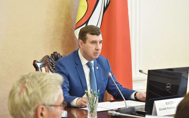 Данил Кустов потребовал снизить арендную плату для школьных буфетов в Воронежской области Данил Кустов потребовал снизить арендную плату для школьных буфетов в Воронежской области - Обозреватель.Врн, 03.09.2025