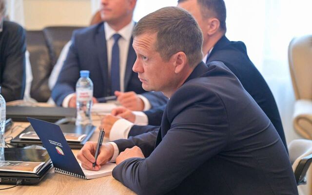 Стажировку в министерстве сельского хозяйства проходит участник программы «Герои земли Воронежской» - Обозреватель.Врн, 10.11.2025