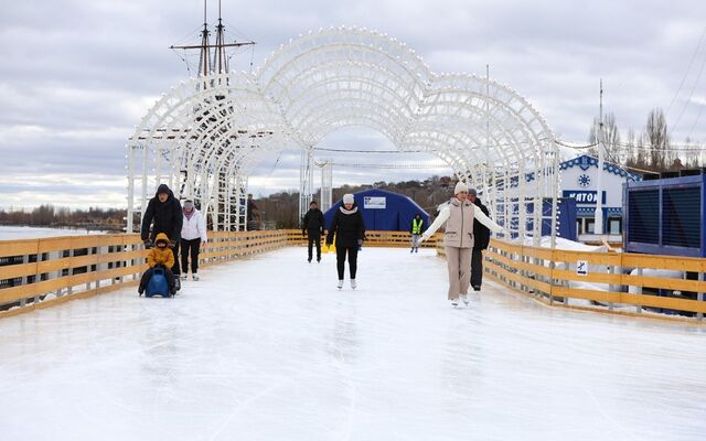Подрядчика нашли для установки двух катков на Адмиралтейской площади в Воронеже - Обозреватель.Врн, 11.11.2025