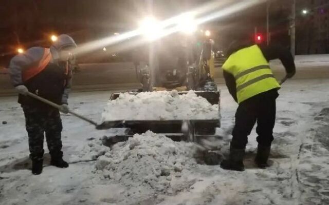 Более 7 тысяч кубометров снега вывезли ночью в Воронеже - Обозреватель.Врн, 21.02.2026