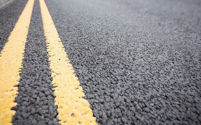 Гирлянда рухнула на проезжую часть в Воронеже - Обозреватель.Врн, 21.02.2026