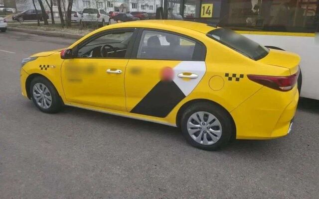 Таксист на Kio Rio сбил 9-летнего мальчика на левом берегу Воронежа - Обозреватель.Врн, 27.04.2026