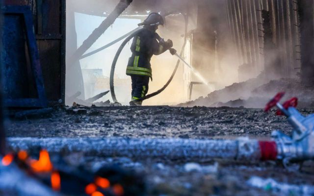 Ночной пожар унес жизнь 72-летнего пенсионера в воронежском селе Верхняя Тишанка - Обозреватель.Врн, 26.07.2026