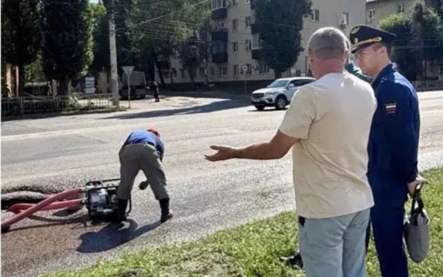 Затяжной ремонт водовода проверяет прокуратура в Воронеже Затяжной ремонт водовода проверяет прокуратура в Воронеже - Обозреватель.Врн, 20.08.2026