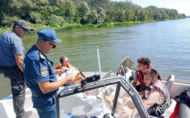 Совместные рейды по водоемам проводят спасатели и Рыбоохрана в Воронежской области - Обозреватель.Врн, 30.08.2026