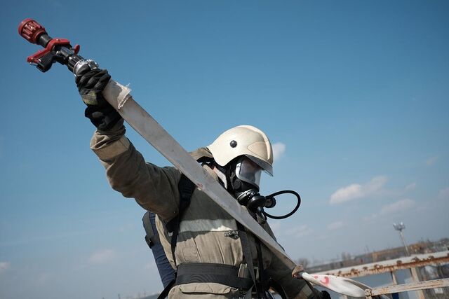 Возгорание произошло на Афипском НПЗ из-за падения обломков БПЛА в Северском районе. - Кубань 24. Новости, происшествия, ДТП, 14.03.2026