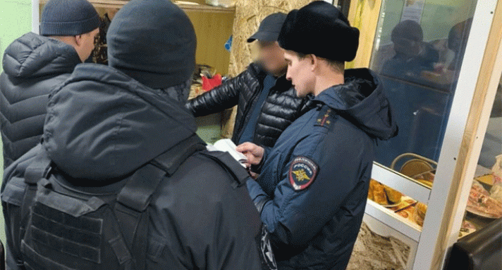 Мигрантский киоск в Челябинске возмутил главу Следственного комитета России - Агенство новостей Доступ, 02.07.2025
