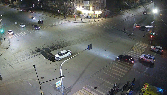 Байкер тяжело пострадал при столкновении с автомобилем в Челябинске Байкер тяжело пострадал при столкновении с автомобилем в Челябинске - Агенство новостей Доступ, 05.04.2026