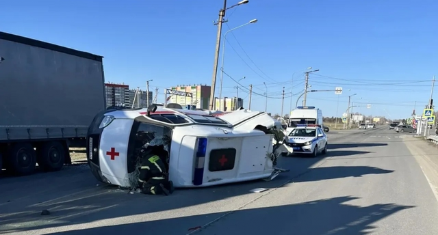 Полиция сообщила подробности недавнего ДТП с машиной «скорой» под Челябинском - Агенство новостей Доступ, 20.04.2026