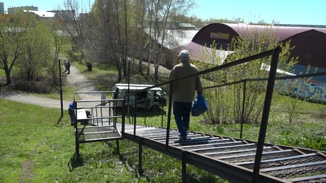 Жить и работать в Бийске становится комфортнее. Этому в том числе способствует и федеральный проект «Формирование комфортной городской среды» нацпроекта «Инфраструктура для жизни». В его рамках в наукограде продолжается голосование за объекты благоустройства. Какие территории оказались в списке претендентов на преображение в 2027 году, смотрите в сюжете. - БИЙСК - МОЙ ГОРОД!, 04.05.2026