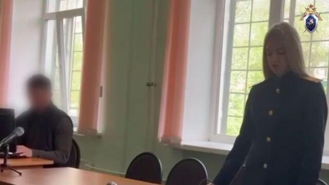 В Приморье возбуждено уголовное дело против полицейских за взятку и превышение полномочий - PRIMPRESS, 16.05.2025