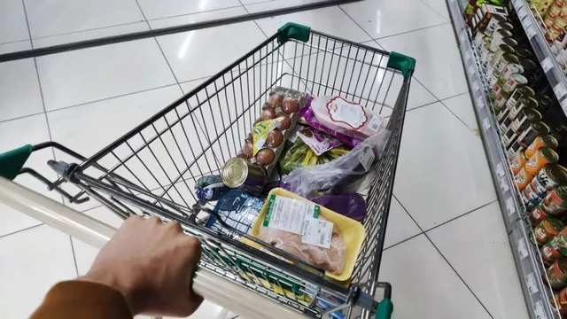Экономят на людях: российских производителей продуктов могут начать штрафовать за фальсификат - PRIMPRESS, 21.05.2025