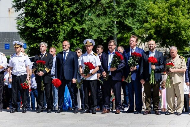 Владивосток отметил День работников морского и речного флота - PRIMPRESS, 07.07.2025