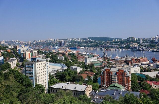 Жителей двух улиц Владивостока переселят из аварийных и ветхих домов - PRIMPRESS, 01.11.2025