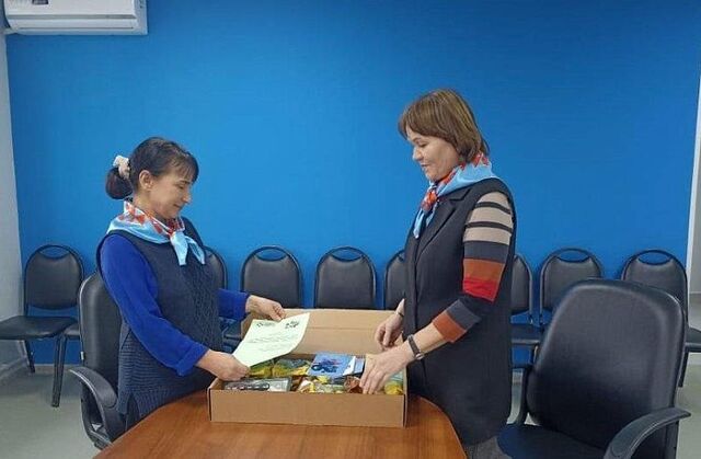 «Всё это – для ребят»: приморские сотрудники центра «Работа России» отправили подарки для детей-инвалидов из ДНР - PRIMPRESS, 11.11.2025