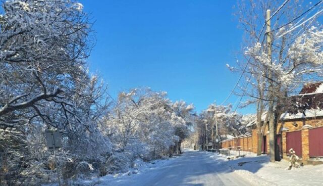 Снегопад оголил проблемы дорог в Дальнереченске - PRIMPRESS, 19.11.2025