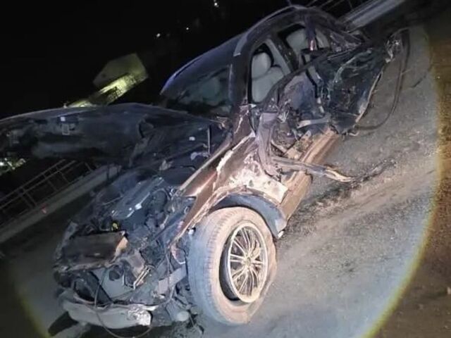 Машина в клочья: проезд на красный закончился трагедией в Приморье - PRIMPRESS, 26.03.2026