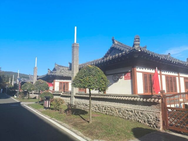 Границы трёх государств за один кадр: туристическая зона в Китае изменила график работы - PRIMPRESS, 12.04.2026