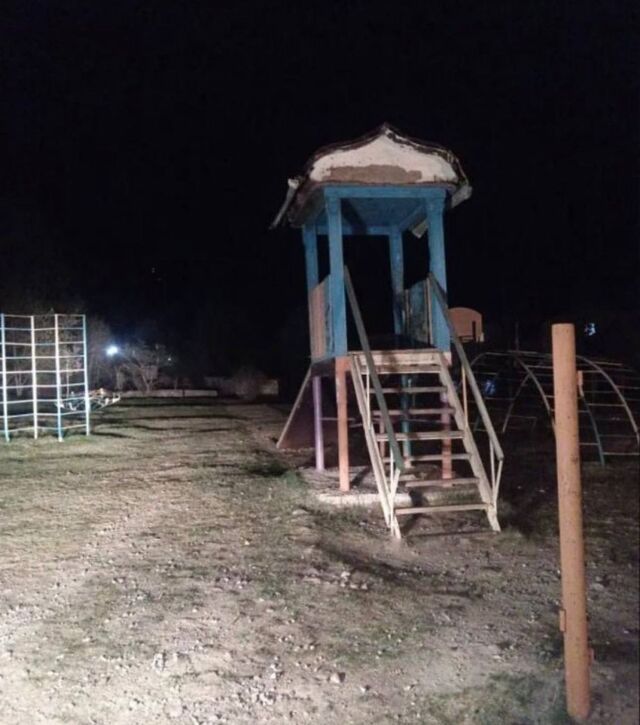 Детское ДТП в Приморье: 11-летний мальчик сбил девочку на площадке и скрылся - PRIMPRESS, 22.05.2026