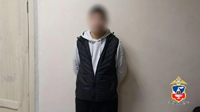 В Барнауле задержан курьер-аферист, который забрал у шести пожилых людей почти 2 млн рублей - Инцидент Барнаул, 04.12.2023