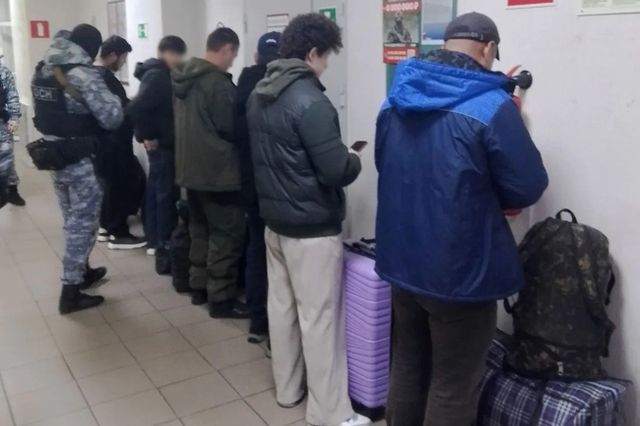 За неделю из Челябинской области выдворили 57 мигрантов - Южноуральская панорама, 23.10.2026