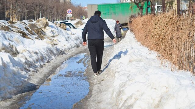 Сегодня в Уфе: мусорный коллапс и асфальтопад - Новости Уфы и Башкирии - Медиакорсеть, 14.03.2025