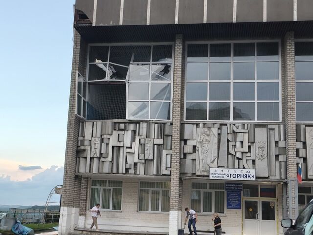 Последствия смерча в Кушве устраняют более 300 человек. Как помочь городу - 66.ru — Городской портал Екатеринбурга, 24.06.2026