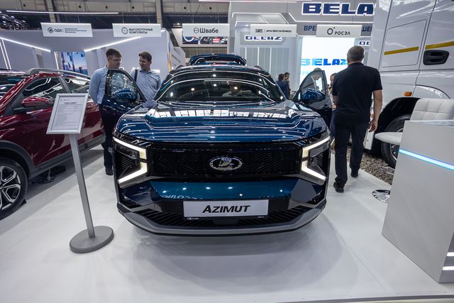 Догоняя китайцев: обзор Lada Azimut — первого настоящего кроссовера от «АвтоВАЗа» - 66.ru — Городской портал Екатеринбурга, 08.07.2026