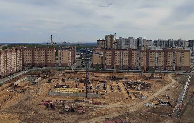 В Воронеже активно строится крупнейшая школа микрорайона Шилово - Леди.Врн, 01.05.2025