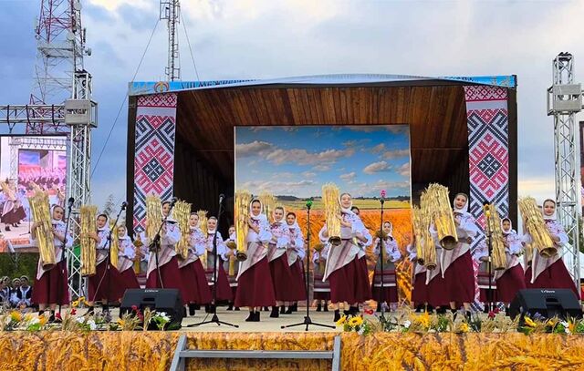 В Воронежской области прошел фестиваль «Хлеб – всему голова» - Леди.Врн, 24.08.2025
