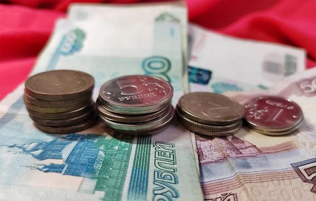 Более 900 пособий по уходу за ребенком получили воронежцы, самостоятельно уплачивающие страховые взносы - Леди.Врн, 06.08.2026