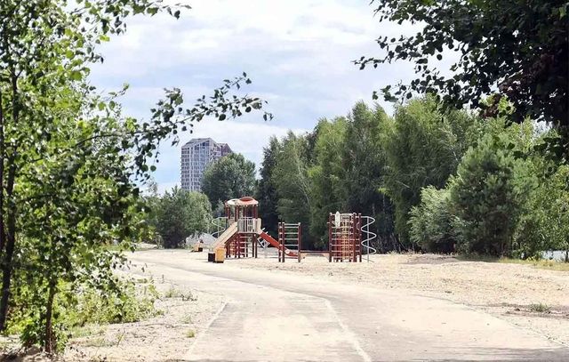 В мэрии Воронежа обсудили ход благоустройства набережной Артамонова - Леди.Врн, 07.09.2026