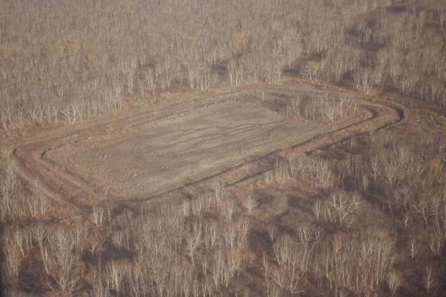 На Камчатке ликвидируют захоронение опасных отходов на Козельском полигоне. Конкурс на выполнение работ уже состоялся, стоимость контракта составила 135,9 млн рублей. - Deita.ru — российское информационное агентство, 18.09.2026