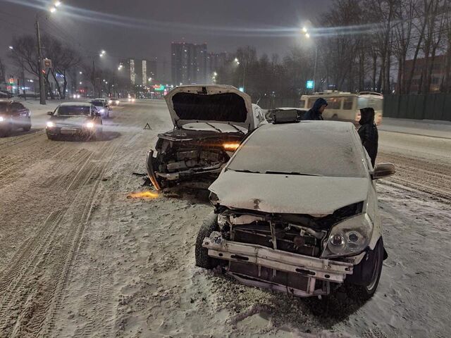 Сегодня - день памяти жертв ДТП: Более 1,5 тысячи южноуральцев погибли в ДТП за четыре года - Информационное агентство «Урал-пресс-информ», 17.11.2024