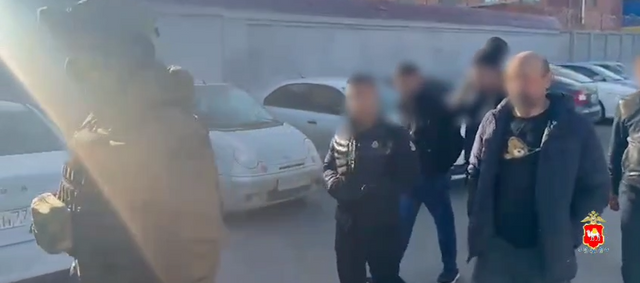 Россияне, иностранец и подросток: в Коркино задержали группу экстремистов - Информационное агентство «Урал-пресс-информ», 01.11.2025