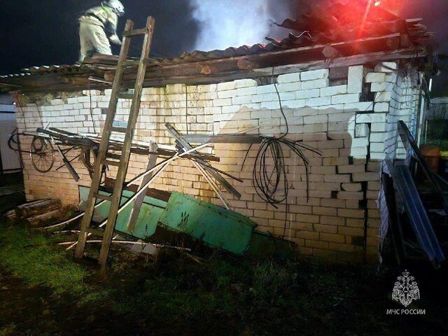 В Пласте сгорела баня из-за нарушений правил эксплуатации печи - Информационное агентство «Урал-пресс-информ», 03.11.2025