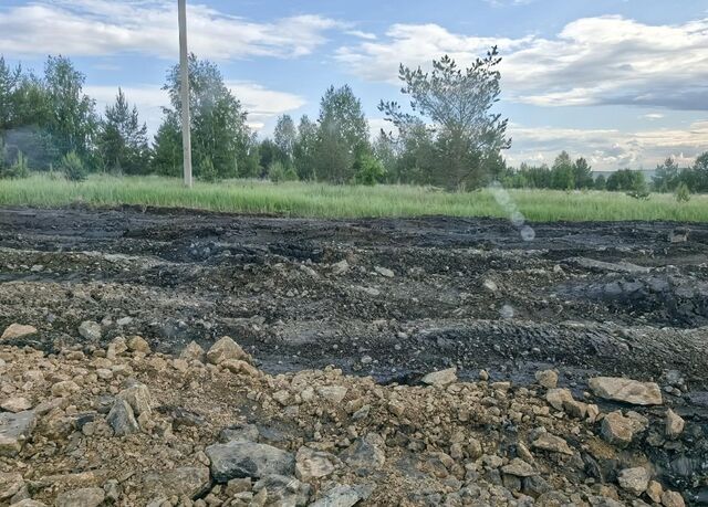Её раздавили самосвалы: селяне из Ларино просят спасти «убитую» дорогу - Информационное агентство «Урал-пресс-информ», 09.06.2026