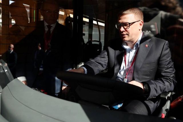 Текслер поздравил автомобилистов с праздником: Работа за рулём - ответственная и непростая - Информационное агентство «Урал-пресс-информ», 25.10.2026