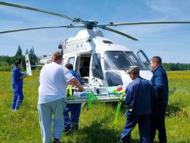 Ребенок с травмой позвоночника экстренно доставлен санавиацией в больницу Уфы - Лента новостей НТА-Приволжье, 11.06.2025