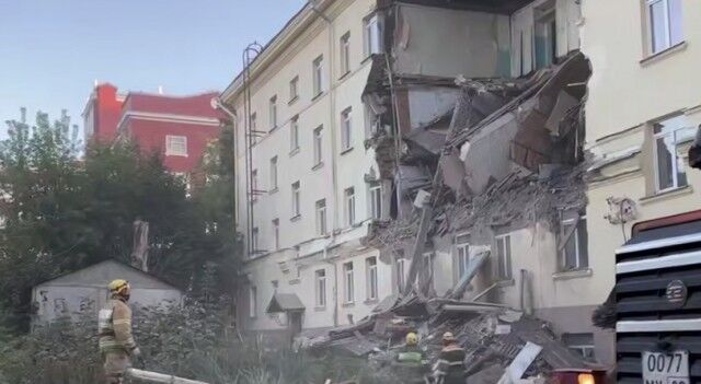 Спасатели демонтировали обрушенную стену здания на Коммунистической в Уфе - Лента новостей НТА-Приволжье, 31.07.2025