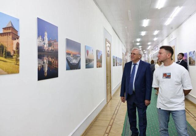 Фотовыставка Никиты Духника проходит на вернисаже ЗС НО - Лента новостей НТА-Приволжье, 29.08.2025