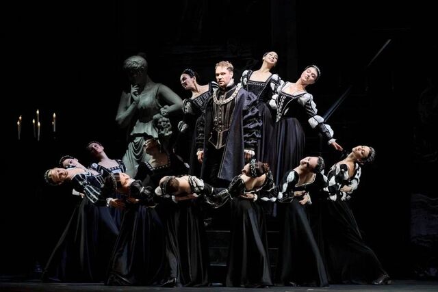 В Нижегородском театре оперы и балета состоялась премьера оперы Джузеппе Верди «Риголетто» - Лента новостей НТА-Приволжье, 07.11.2025