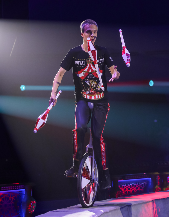 Закулисье шоу "Песчаная сказка" показали в Нижегородском цирке - Лента новостей НТА-Приволжье, 15.04.2026