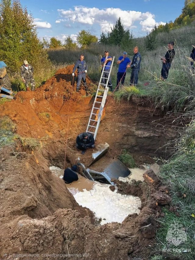 Люди погибли при падении машины в карстовый провал в Нижегородской области - Лента новостей НТА-Приволжье, 21.09.2026