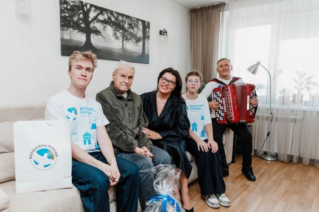 Волонтёры Победы поздравили ветерана Кондратьева со 100-летием - Лента новостей НТА-Приволжье, 22.09.2026