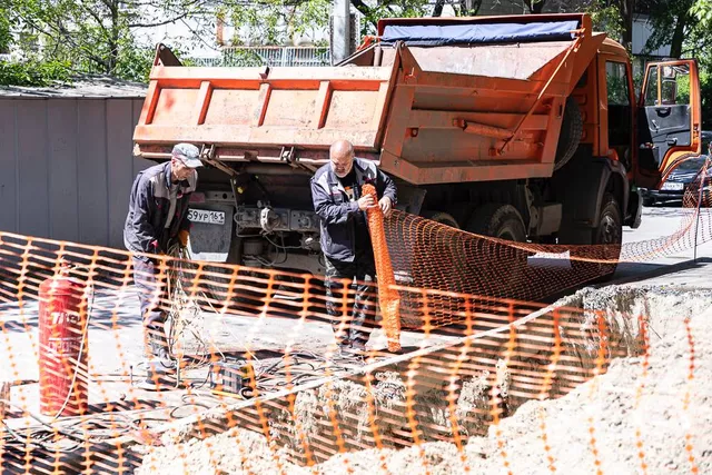 В Ростове после срыва сроков подачи воды больше бригад будут устранять порывы - Новости Ростова-на-Дону - последние новости Ростова-на-Дону сегодня на 1rnd.ru, 04.05.2025