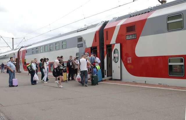 В Ростовской области из-за падения обломков БПЛА повреждены контактные сети: задерживаются десятки поездов - Новости Ростова-на-Дону - последние новости Ростова-на-Дону сегодня на 1rnd.ru, 25.07.2025